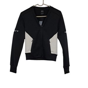 Oakley young mens bomber jacket NWT